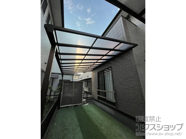 岡山県岡山市のYKKAPのテラス屋根 ソラリア F型 テラスタイプ 単体 積雪～20cm対応 施工例