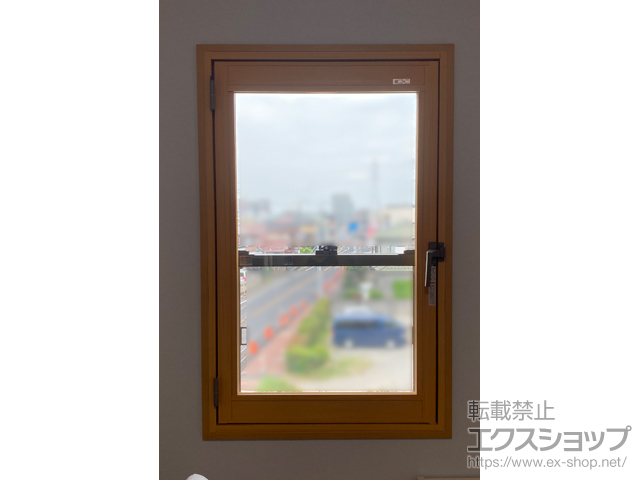 埼玉県川口市のの二重窓（内窓） インプラス 開き窓 外観右吊元 施工例