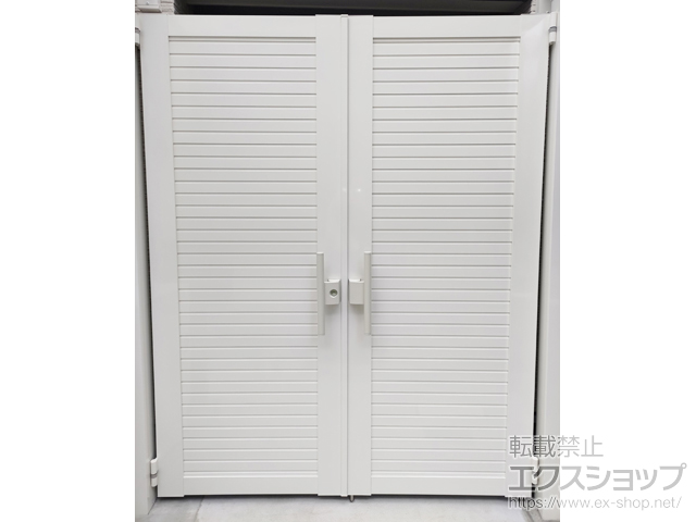 東京都新宿区のの門扉 シンプレオ門扉5型 横目隠し 両開き 高尺タイプ 門柱使用 施工例