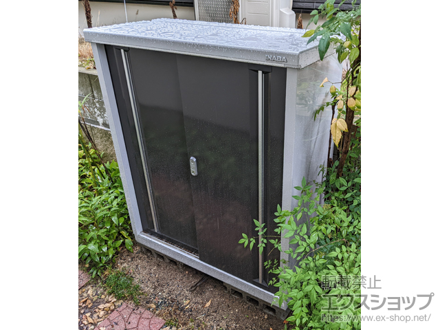 広島県廿日市市のの物置・屋外倉庫 シンプリー 一般型 1100×515×1303（MJX-115C） MJX-115C-EB 施工例