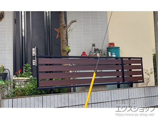 千葉県松戸市ののフェンス・柵 モクアルフェンス 横板タイプ・自由柱施工 施工例