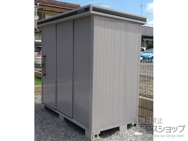 栃木県小山市のの物置・屋外倉庫 エルモ 一般型 2220×1170×2121 LMD-2211-CB 施工例