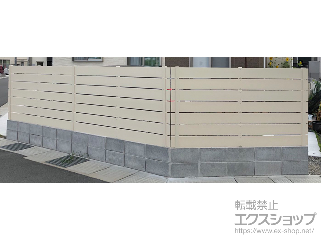 広島県東広島市ののフェンス・柵 プラドoneフェンス ジョイントあり仕様 板材7段 板隙間10mm 施工例
