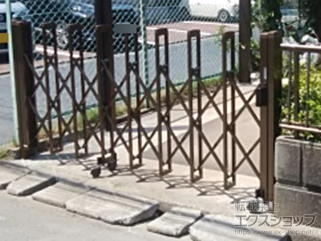 埼玉県三木市のValue Selectのカーゲート トリップゲートII 1型 シンプル ノンレール 片開き 26S 施工例