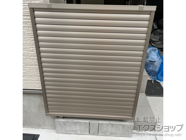 東京都足立区ののフェンス・柵 フェンスAB YL3型 横ルーバー3 フリーポールタイプ 施工例