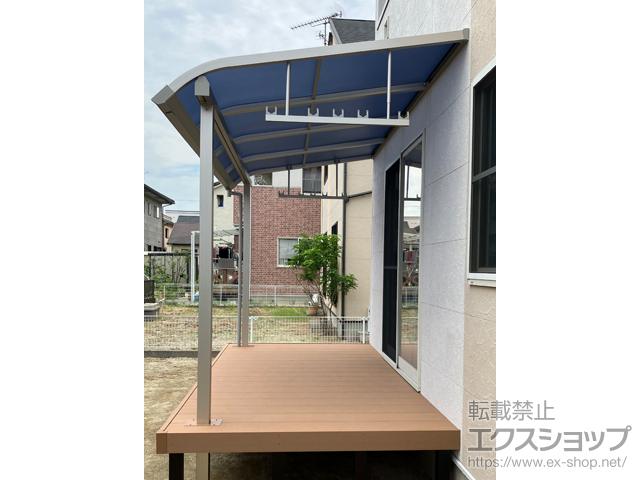 福島県いわき市ののテラス屋根 ソラリア R型 テラスタイプ 単体 積雪〜20cm対応＋吊り下げ式固定物干し ワイドタイプ 施工例