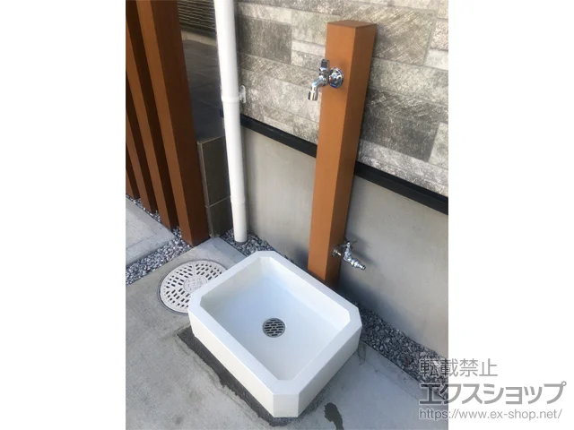 東京都国立市のニッコーエクステリアの立水栓・ガーデンシンク・水栓柱 立水栓ユニット レヴウッドタイプ 施工例