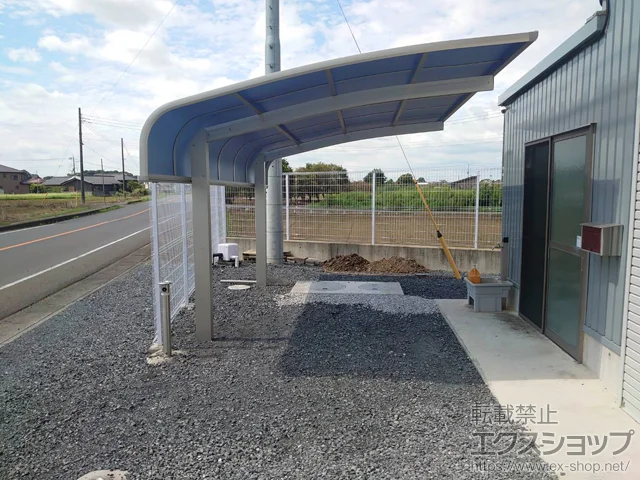 茨城県結城市のYKKAPのカーポート アリュース キャップ　積雪～20cm対応 施工例
