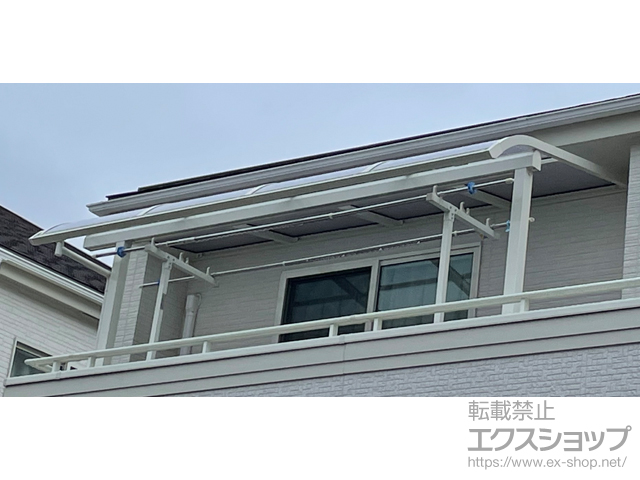 千葉県松戸市ののバルコニー・ベランダ屋根 ソラリア R型 屋根タイプ 単体 積雪〜20cm対応 施工例
