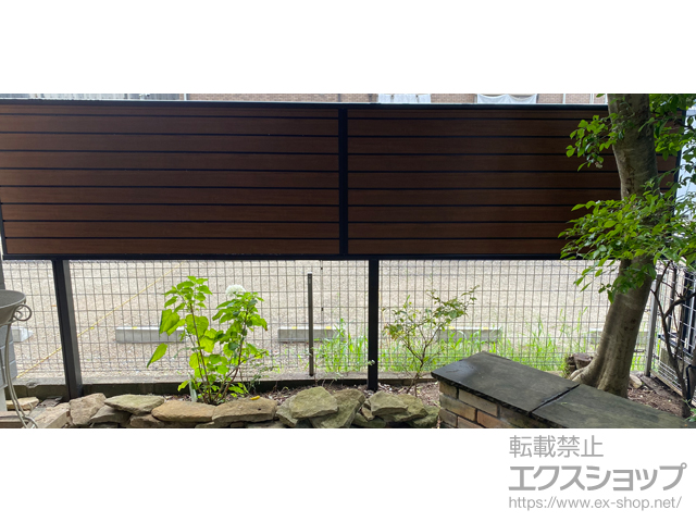 愛知県一宮市ののフェンス・柵 モクアルフェンス 目隠しタイプ 上段のみ設置 自立建て用 施工例