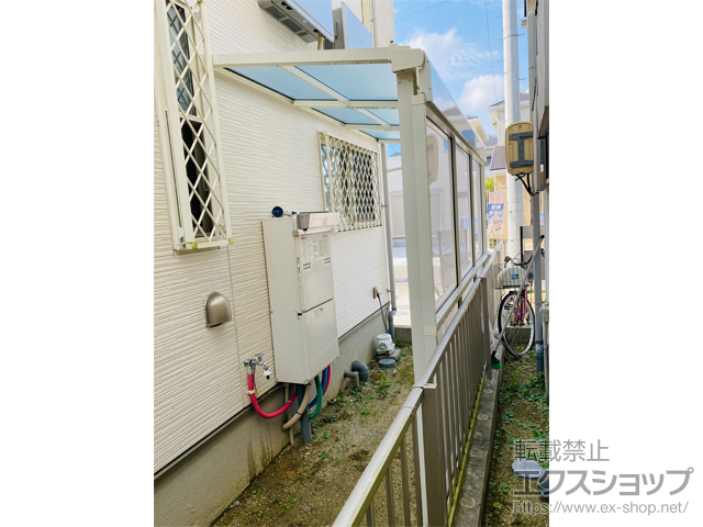 愛知県弥富市ののテラス屋根 スピーネ F型 テラスタイプ 単体 積雪〜20cm対応＋前面スクリーン 施工例