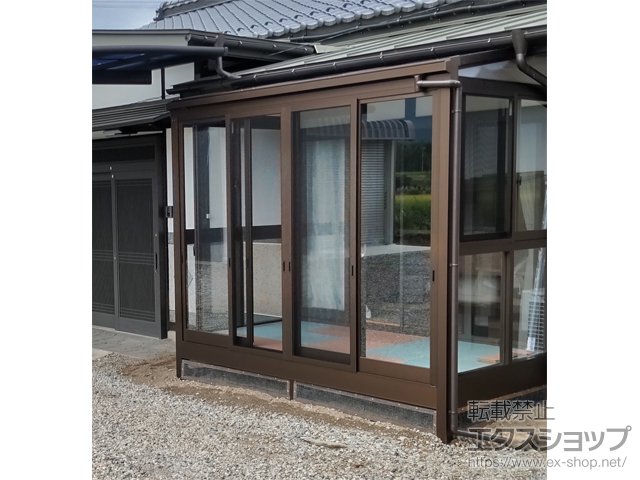 長野県安曇野市ののテラス囲い・サンルーム ソラリアテラス囲い F型 床納まり ランマなし ノーマルタイプ 積雪〜20ｃｍ対応 施工例