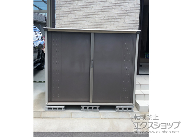 大阪府枚方市のの物置・屋外倉庫 グランプレステージジャンプ 1879×650×1600（GP-196BF） GP-196BF-CB 施工例