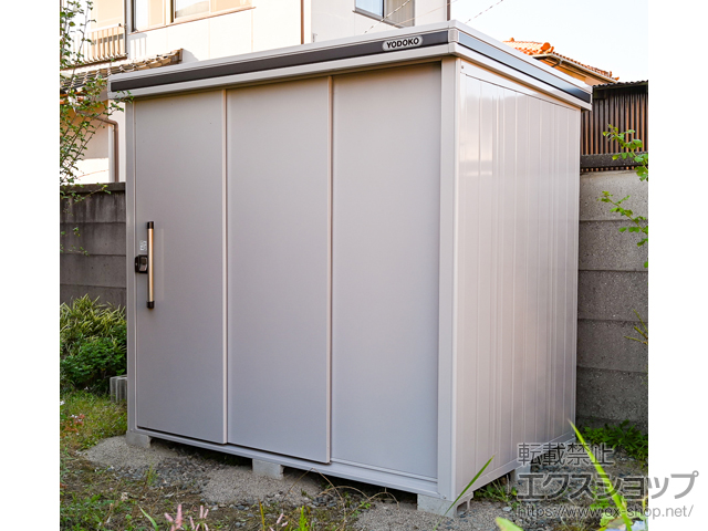 富山県富山市のの物置・屋外倉庫 エルモ 積雪型 2220×1520×2120（LMDS-2215） LMDS-2215-CB 施工例
