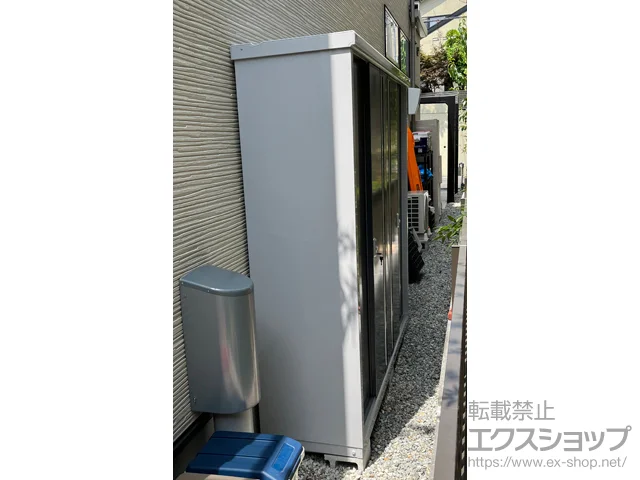 兵庫県宝塚市のイナバの物置・収納・屋外倉庫 シンプリー 一般型 1940×515×1903 MJX-195E-P-CG 施工例