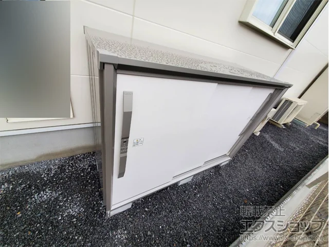 茨城県守谷市のヨドコウの物置・収納・屋外倉庫 エスモ 一般型 1650×674×1113 ESF-1606Y-TW 施工例