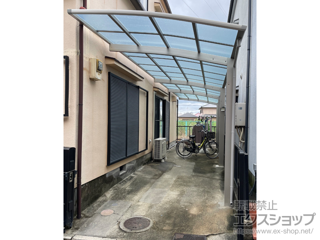 大阪府羽曳野市ののカーポート アリュース 縦連棟　積雪〜20cm対応 施工例