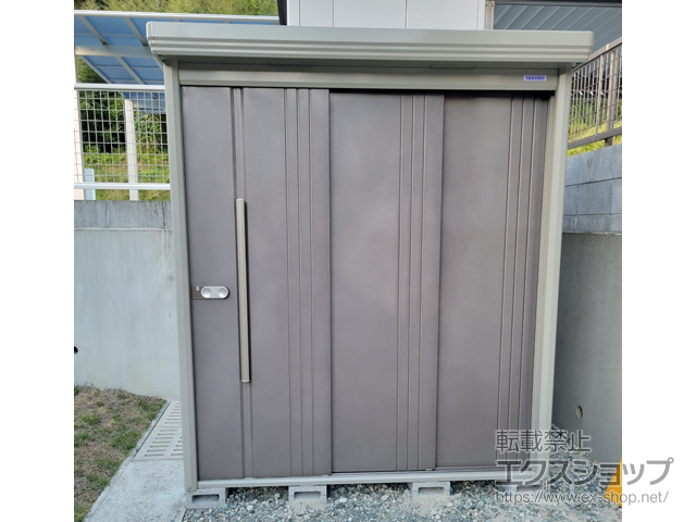 鹿児島県いちき串木野市のの物置・屋外倉庫 Mr.ストックマンダンディ 一般型 1832×1406×2110 ND-1814-B 施工例