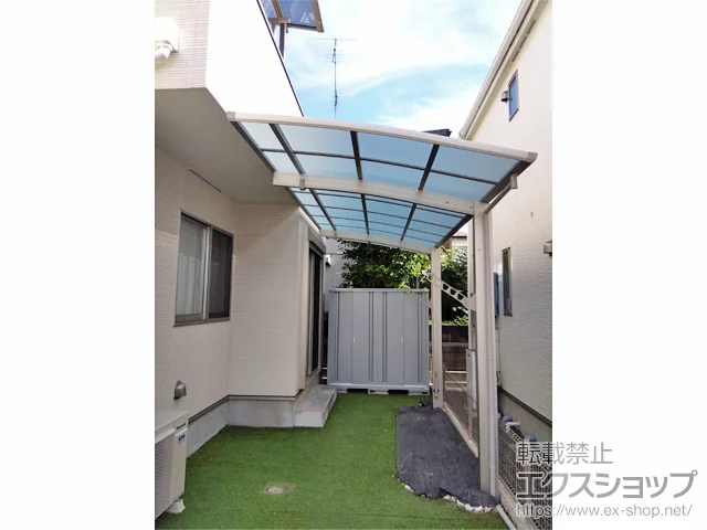 東京都日野市のYKKAPのカーポート アリュース　積雪～20cm対応＋着脱式サポート＋水平式物干し 施工例