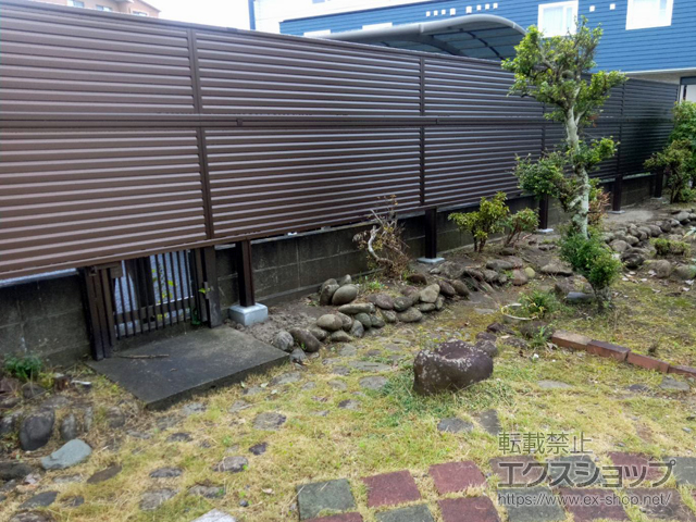 宮城県仙台市ののフェンス・柵 ミエーネフェンス 目隠しルーバータイプ 2段支柱 自立建て用（パネル2段） 施工例