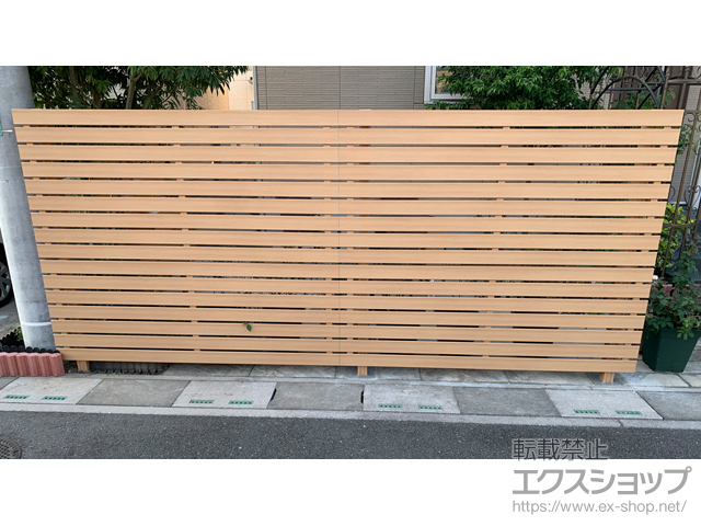 埼玉県越谷市ののフェンス・柵 ルシアスフェンスH07型 横板 木調カラー 2段支柱 自立建て用 施工例