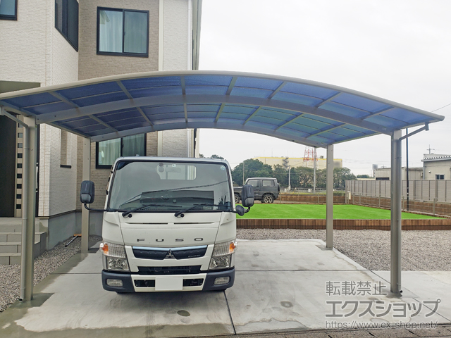 群馬県伊勢崎市ののカーポート アリュース ツイン　積雪〜20cm対応 施工例