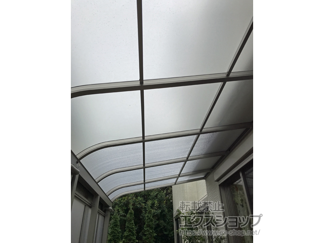 千葉県千葉市ののテラス屋根 ソラリア R型 テラスタイプ  多連結セット  積雪〜20cm対応 施工例