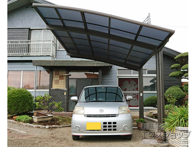 神奈川県藤沢市ののカーポート ネスカR (ラウンドスタイル) 積雪〜20cm対応 施工例