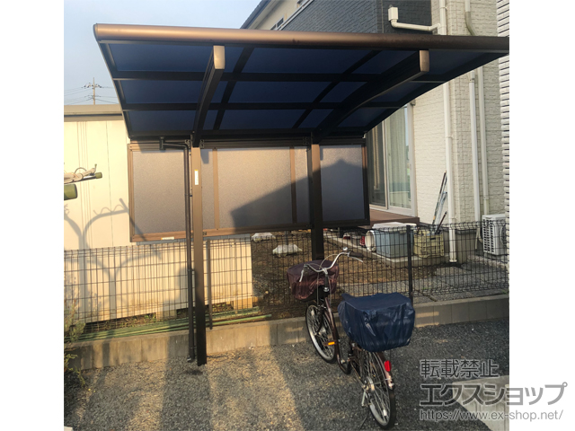 茨城県結城郡八千代町ののサイクルポート・駐輪場 プレシオスポート ミニ 積雪〜20cm対応＋サイドパネル 施工例