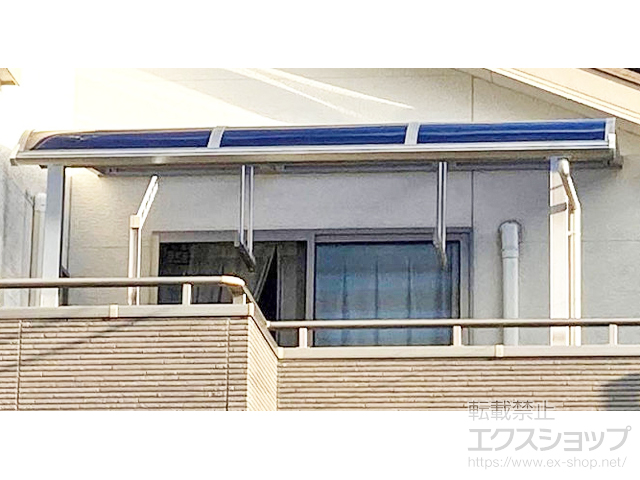 愛知県豊橋市ののバルコニー・ベランダ屋根 プレシオステラスII R型 屋根タイプ 単体 積雪〜20cm対応+吊り下げ式固定物干し 施工例