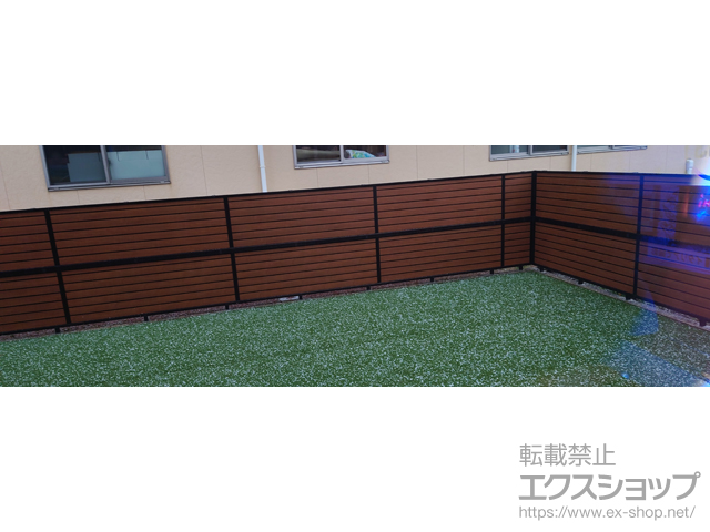 石川県小松市ののフェンス・柵 モクアルフェンス 目隠しタイプ 2段支柱 ブロック建て用（パネル2段） 施工例