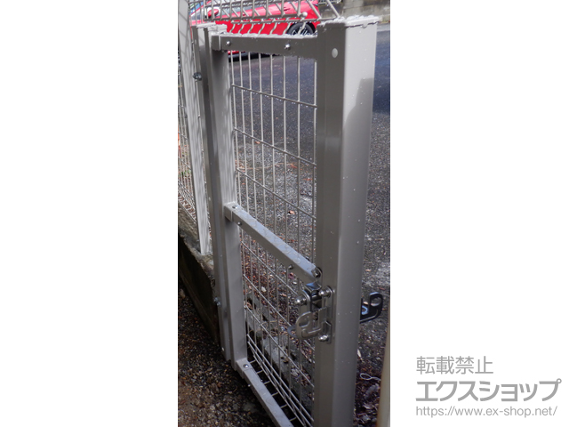 埼玉県春日部市のの門扉 メッシュフェンスG10 門扉 片開き 柱使用 施工例