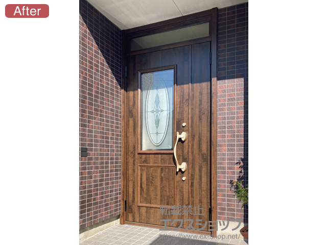 福岡県北九州市のLIXIL リクシル（トステム）の玄関ドア リシェント玄関ドア3 断熱K4仕様 親子仕様(ランマ付)外観左吊元 C15型 ※手動仕様 施工例