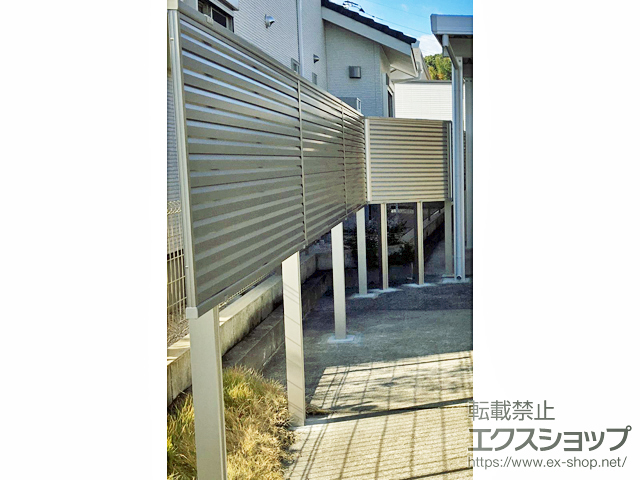 福岡県久留米市ののフェンス・柵 ミエーネフェンス 目隠しルーバータイプ 上段のみ設置 自立建て用 施工例