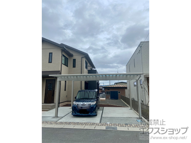 静岡県御殿場市ののカーポート エフルージュ ツイン50 積雪〜50cm対応 施工例
