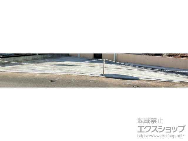 茨城県守谷市ののカーゲート スペースガード（車止め ）F48型・ステンレス製 施工例
