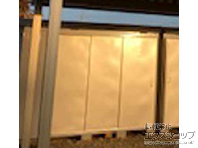 群馬県吾妻郡東吾妻町のの物置・屋外倉庫 断熱材付物置 FORTAプラス 扉タイプ 多雪型 4420×2210×2375 FP-4422HT-PS 施工例