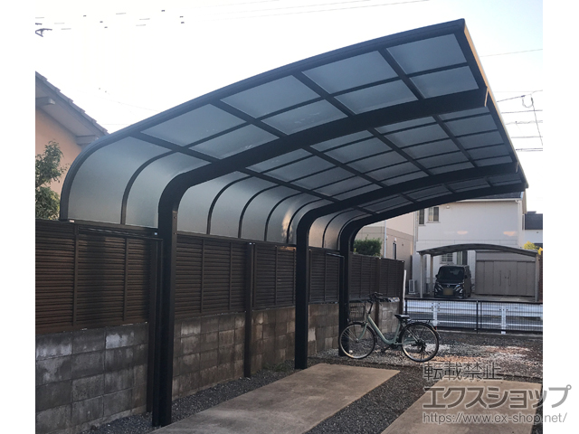 佐賀県佐賀市ののカーポート フーゴR(ラウンドスタイル) 袖壁 延長 積雪〜20cm対応 施工例