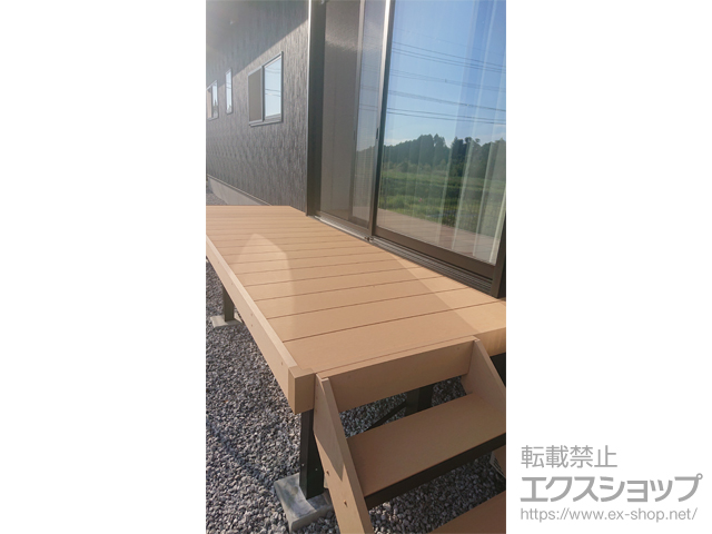宮崎県児湯郡新富町ののウッドデッキ リウッドデッキ 200＋リウッドステップ5型 Hタイプ（2段） 施工例