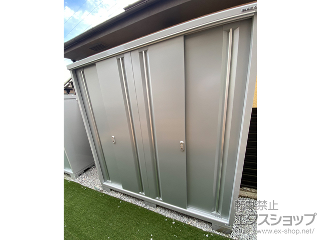 神奈川県中郡二宮町のの物置・屋外倉庫 シンプリー 一般型 1940×515×1903 MJX-195E-P-PS 施工例