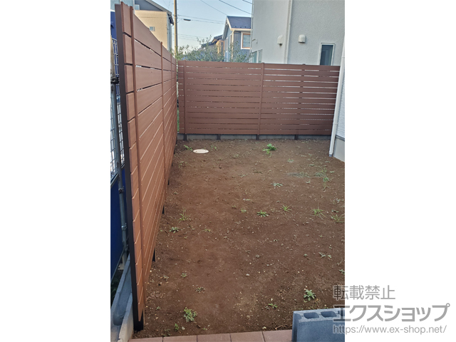 千葉県印西市ののフェンス・柵 マイティウッド デコII 120サイズ 横貼り13段H1800(1680) 隙間10mm 施工例