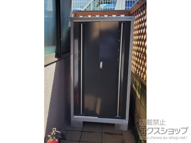 東京都大田区のの物置・屋外倉庫 シンプリー 一般型 900×755×1603 MJX-097D-P-EB 施工例