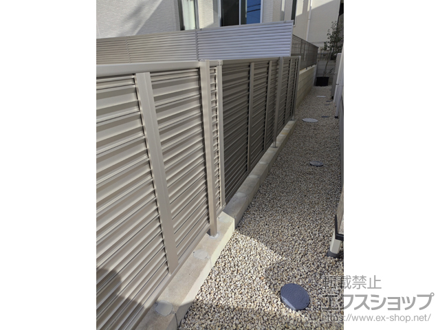 愛知県名古屋市ののフェンス・柵 シンプレオフェンス13F型 ルーバー 自由柱施工 施工例