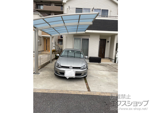 千葉県市川市ののカーポート アリュース　積雪〜20cm対応＋水平式物干し カーポート柱用 施工例