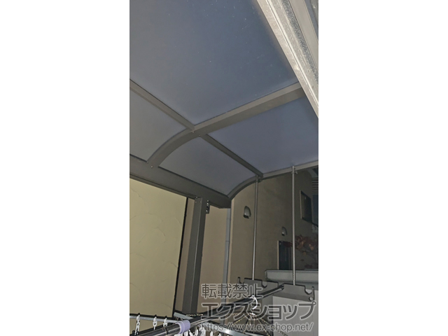 東京都板橋区ののテラス屋根 スピーネ R型 テラスタイプ 単体 積雪〜20cm対応 施工例