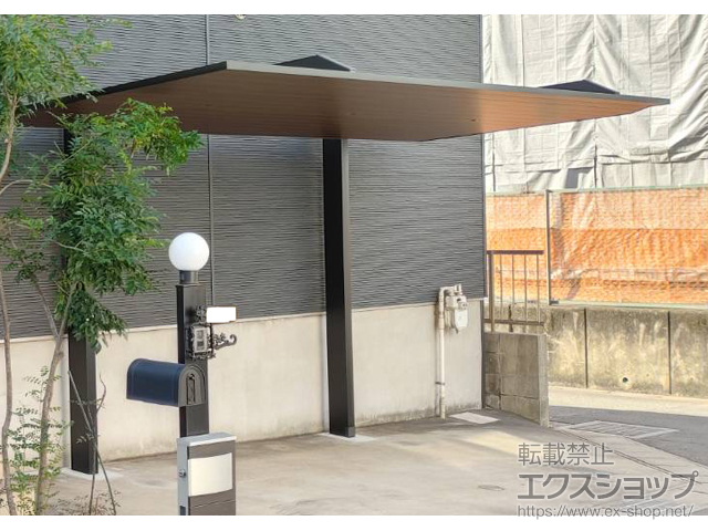 愛知県東海市ののカーポート カーポートSC 木調マテリアルカラー 積雪〜20cm対応+屋根固定 ダウンライト 施工例