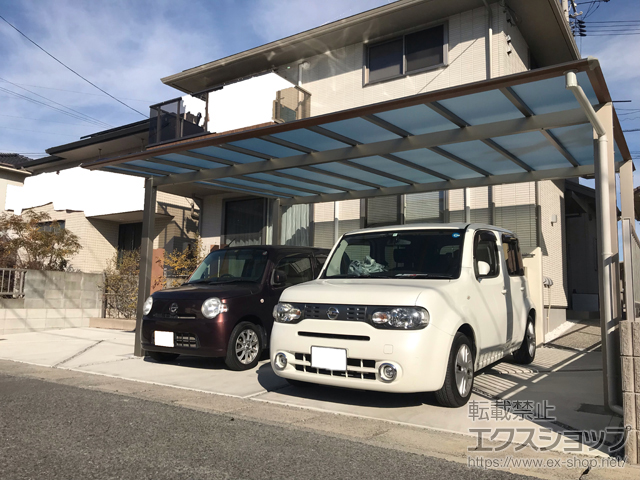 岡山県倉敷市ののカーポート スカイリード 両側支持 ワイド2台用 マテリアルカラー 積雪〜20cm対応 施工例