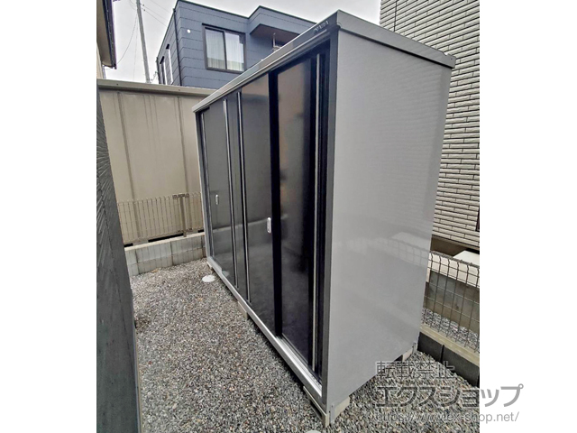 栃木県河内郡上三川町のの物置・屋外倉庫 シンプリー 一般型 2160×905×1903 MJX-219E-P-CG 施工例