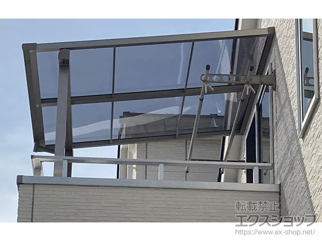東京都世田谷区ののバルコニー・ベランダ屋根 スピーネ F型 屋根タイプ 単体 積雪〜20cm対応 施工例