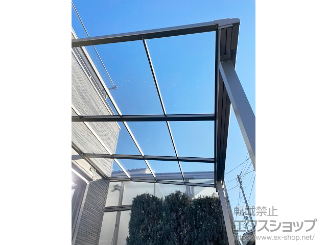 東京都練馬区ののテラス屋根 スピーネ F型 テラスタイプ 単体 積雪〜20cm対応 施工例